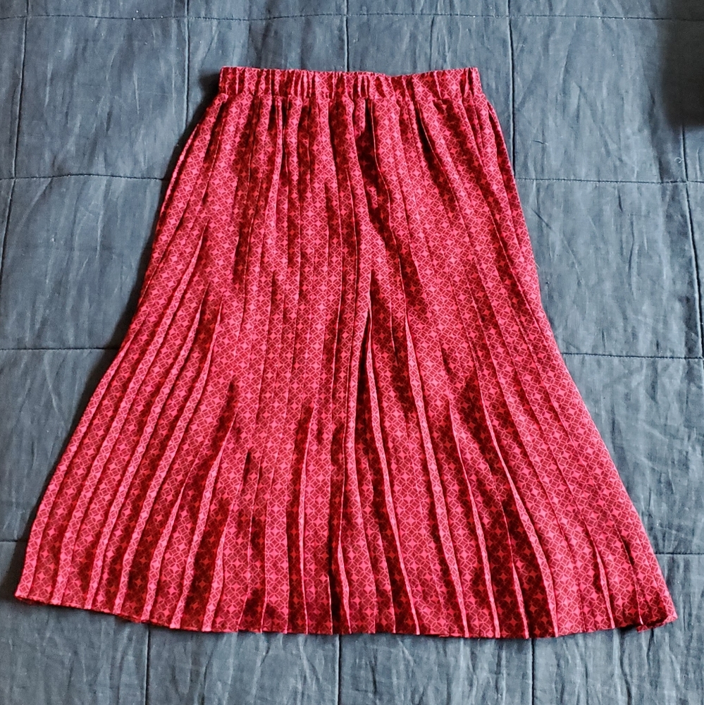 Banana Republic Pink Pleated Midi Skirt